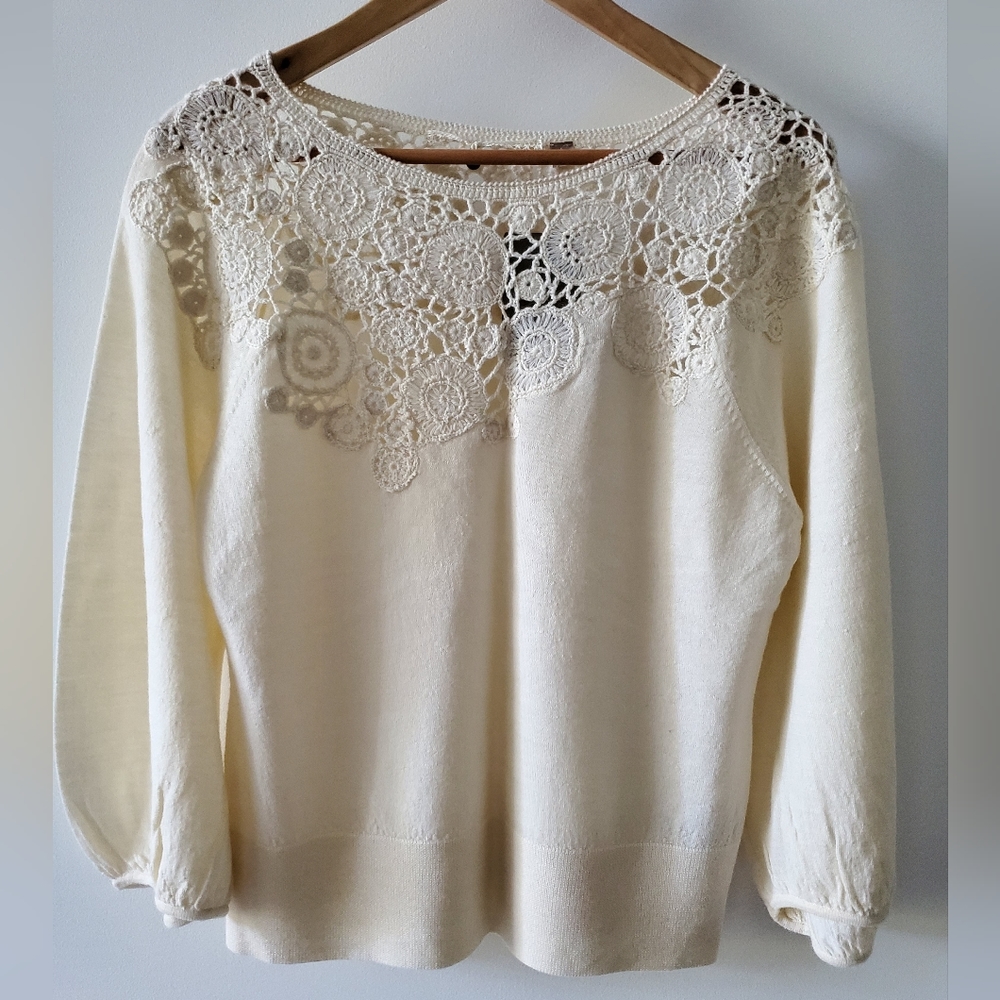 NWT ANTHROPOLOGIE BY KNITTED & KNOTTED SWEATER L